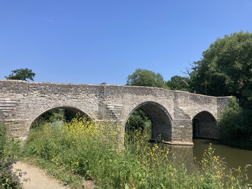 Teston Bridge